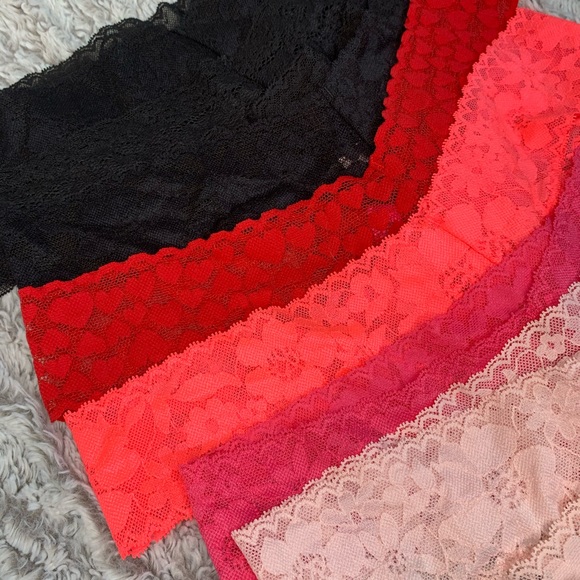3/$10 SALE! VS/PINK Lace Panties - Picture 2 of 4